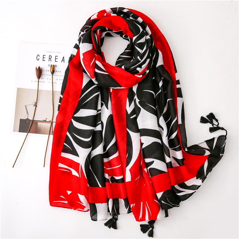 

winter scarf women Japanese Harajuku style long black red floral scarf accesorios mujer foulard femme Sjaal Muslim Hijab Snood