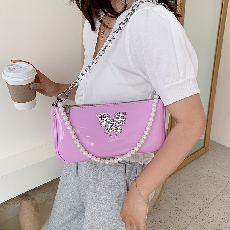 

2020 Fashion Women's Small Bag Bright Skin Black Baguette Messenger Shoulder Bag Chain Beading Zipper Female Vintage Handbag