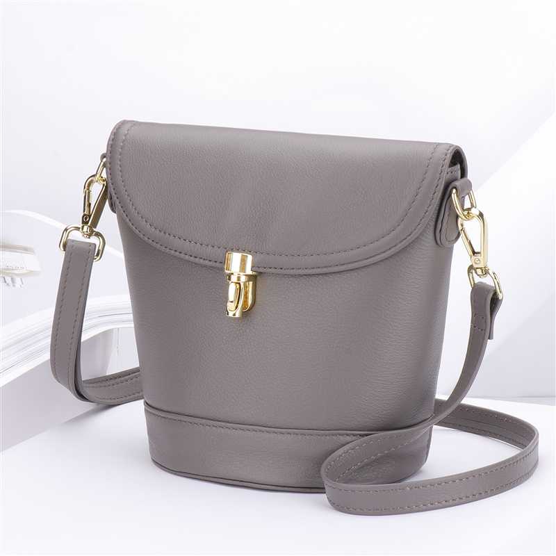 

Luxury Handbag Women Bags Designer Genuine Leather Shoulder Bag Ladies Small Crossbody Bags for Women Messenger Bag Party Purse, Pink