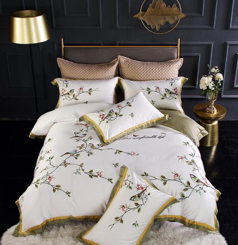 

41 100% Egyptian Cotton Bedding Queen King size 4Pcs birds and flowers white color Duvet Cover Bed sheet Pillow shams