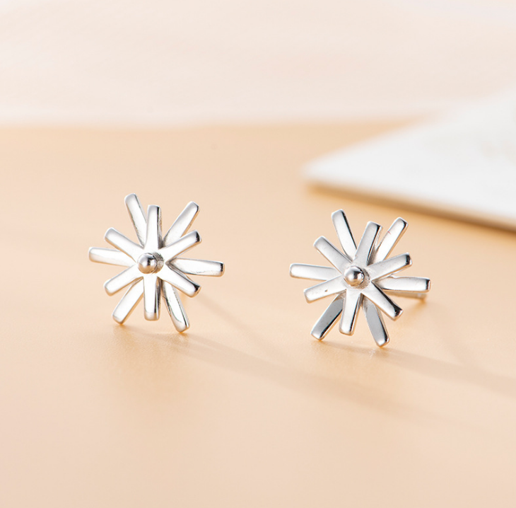 

YSK003 Beautiful Mini Design Animal Moon Flower Earring Studs Elegant Fashion Women Jewelry Girl Gifts Silver