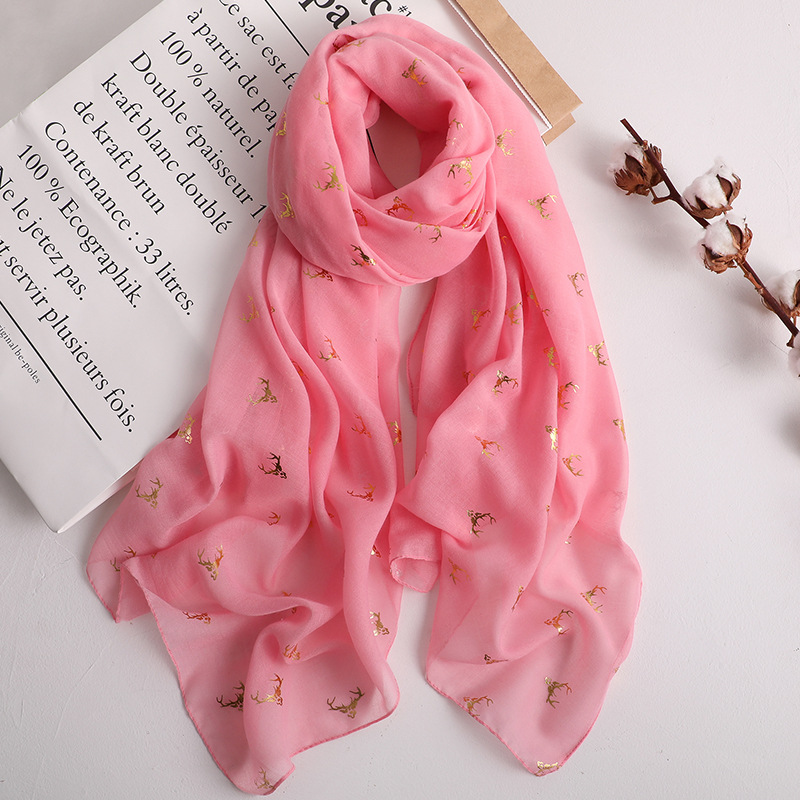 

2020 new autumn travel and holiday sunscreen scarf, women's elk air conditioning shawl, forest series sweet literature scarf