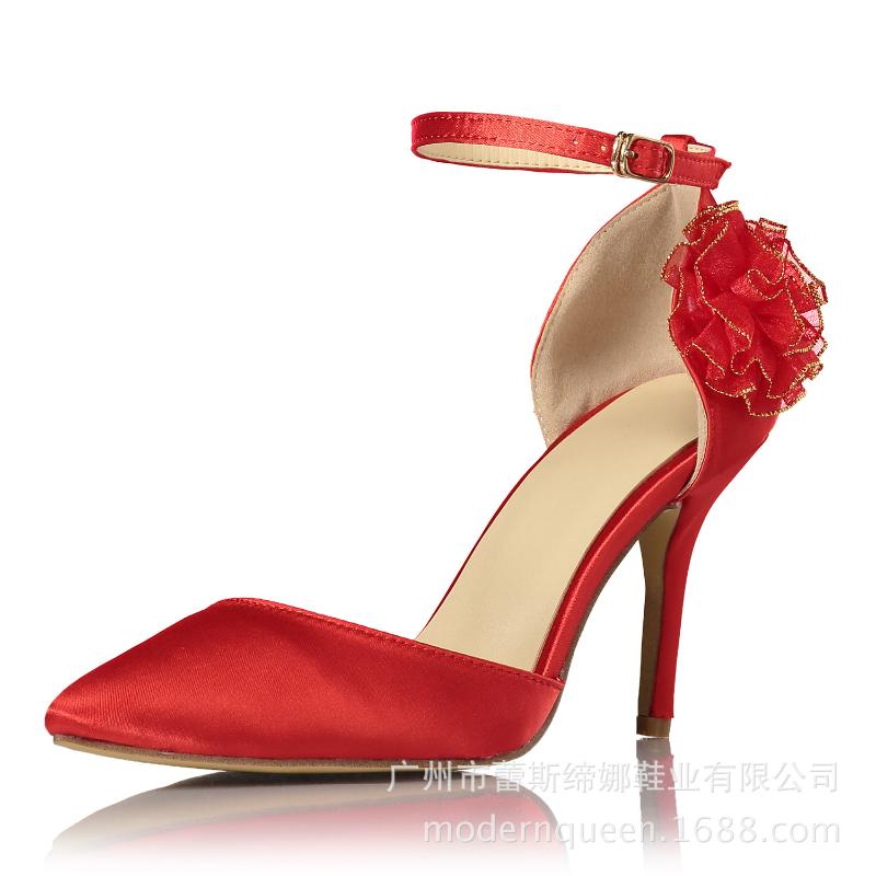 

Dream2020 Hollow Pointed Satin Low Heel Small Size Customized Sexy Banquet Fashion Wedding Shoes Red
