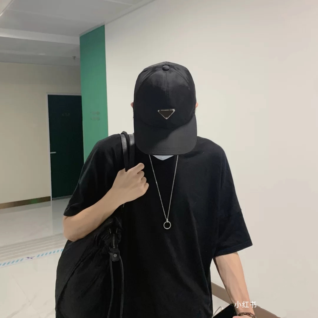 

2020 mens hats retro fashion baseball cap Couple models Adjustable length after cap Fashion all-match For handsome men caps, Black