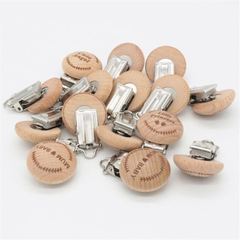 

Wooden Engraved Baby Clips Pacifier Holder Cartoon Beech Wood Baby Pacifier Clips Lovely Clip BPA Free