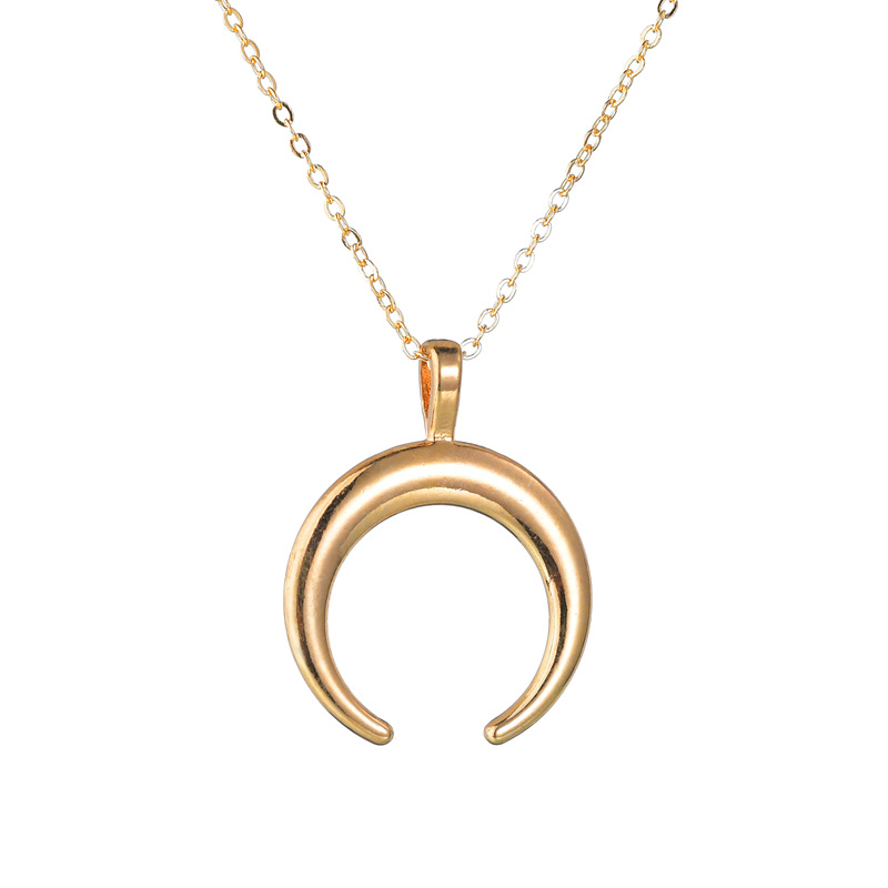 

Wholesale Moon Pendant Necklace Silver Color and Gold Half Moon Necklace Womens Horn Chain Gold Collares FREE GIFTS