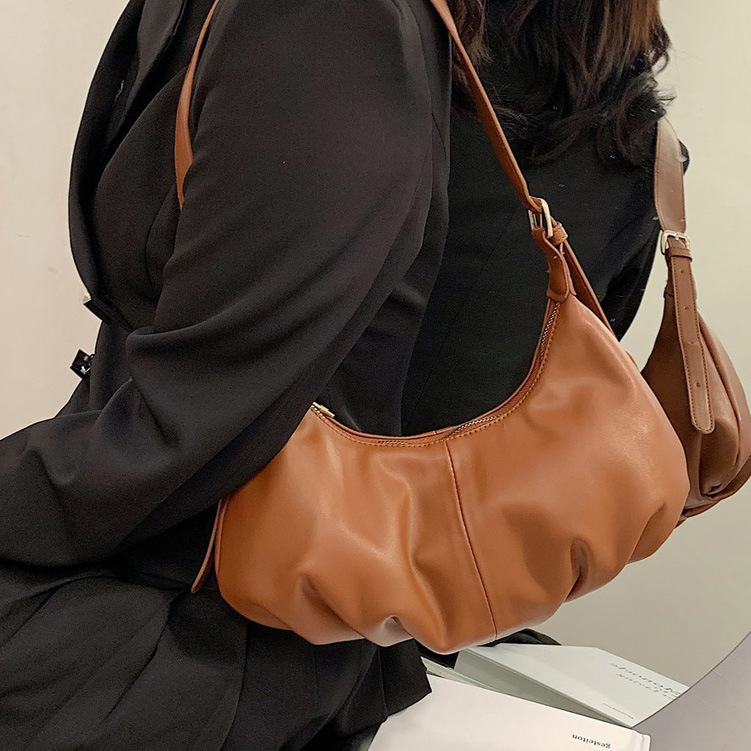 

Brand Designer PU Leather Women's Shoulder Bag Retro Simple Handbag Small, Black