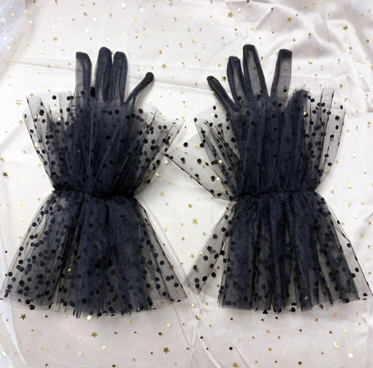 

Women's elegant black dot color mesh glove female spring summer sunscreen lace glove R2888