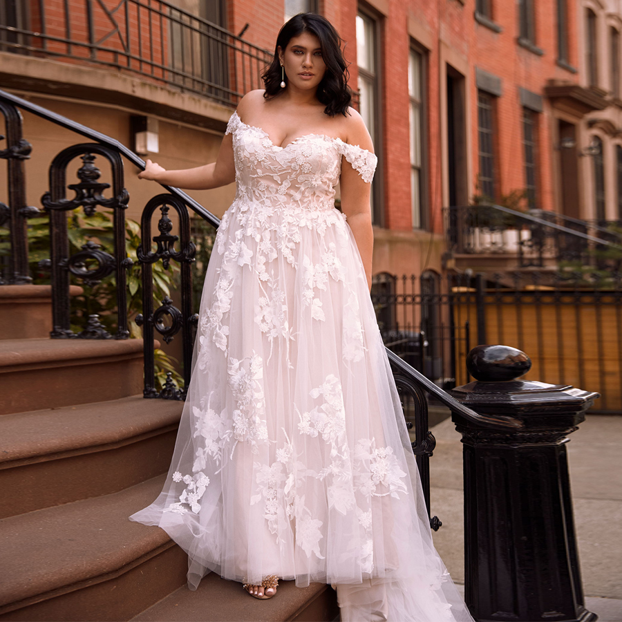 

Jiayigong Plus Size Off the Shoulder Wedding Dresses Sweetheart Lace A-line Flowers Bridal Floor-Length Wedding Dress Robe De Mariage, Ivory