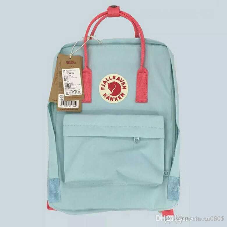 mochila kanken azul claro