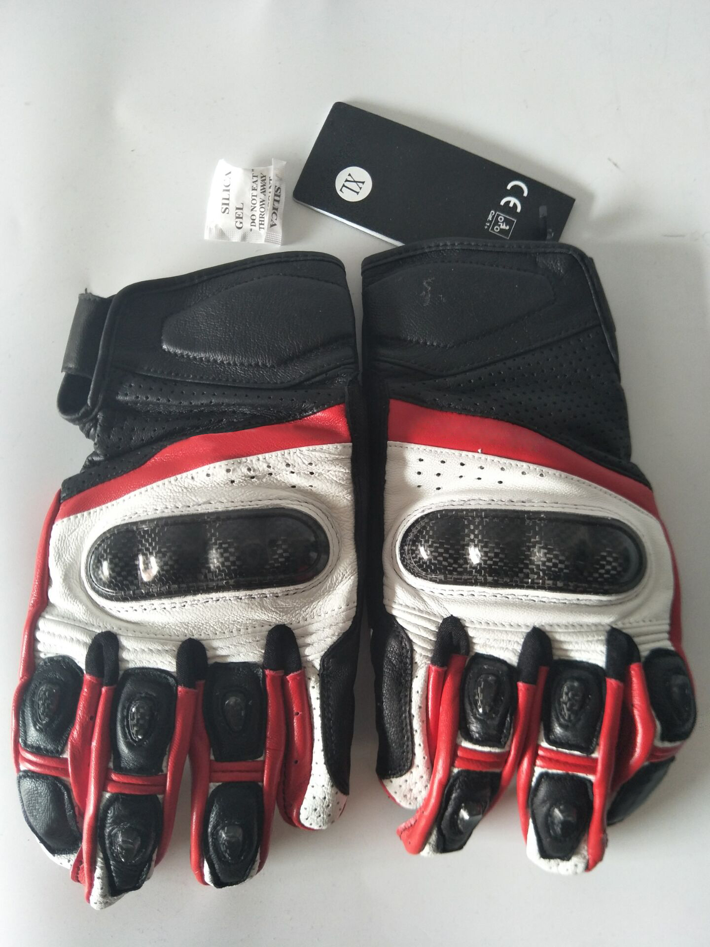 

REV Genuine Leather Gloves Motorcycle Motorbike Riding Racing Gloves for Summer