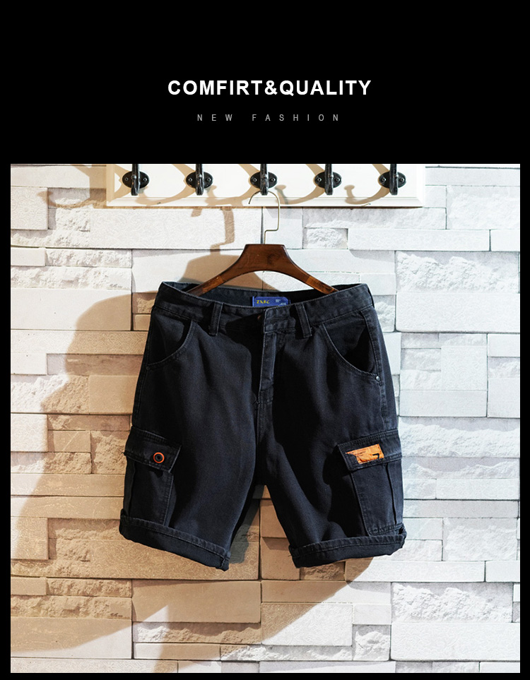

Loose light wash water male vintage jeans, Black
