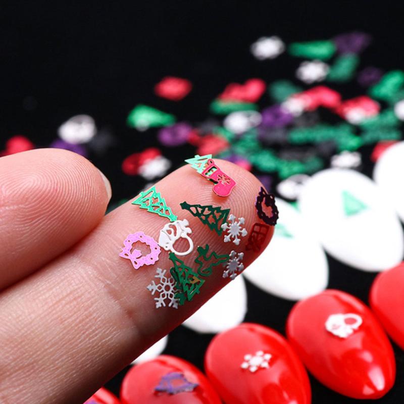

2pcs Metal Nail Stickers Stylish Nail Stickers for Ladies Women, White