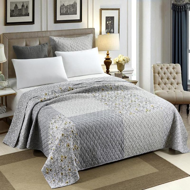 

European&American style chrysanthemum 100%cotton patchwork quilt colcha full/ size 1 pc aircondition bed cover/bedspread H, As pic