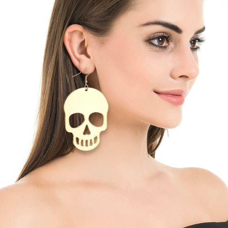 

Duftgold New Fashion Acrylic Skull Pendant Earrings Punk Simple Creative Earrings for Women Halloween Jewelry Wholesale 2020