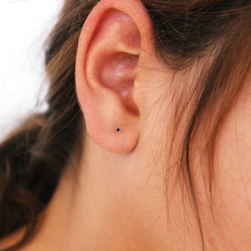 

1.5mm Teeny TINY Stud Earrings Small 925 Sterling silver L shape I Straight Nose Studs Tiny Tragus Brincos fine jewelry new 2020