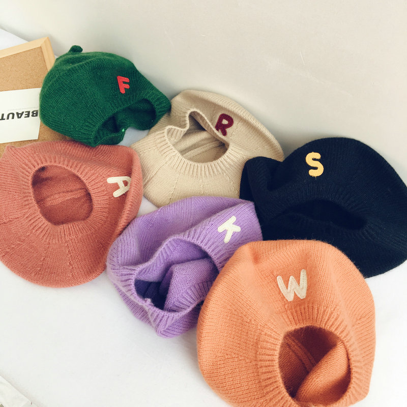 

2020 New Letter Unisex Kid Beret Cute Cat Shape Hat Winter Cap Autumn Punk Beret Hat Solid Children Wholesale Kid