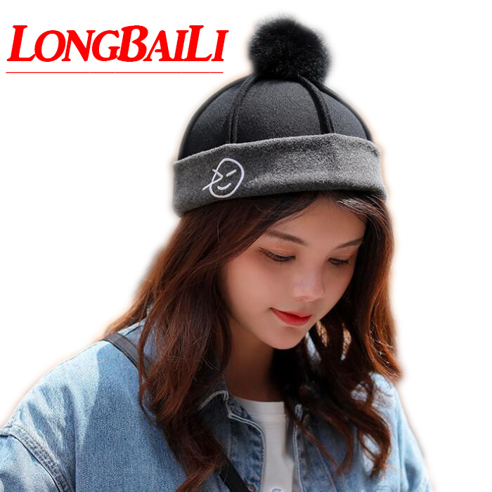 

LongBaiLi Winter Fashion Women Wool Felt Hats With Real Fur Ball PWSV021, Black