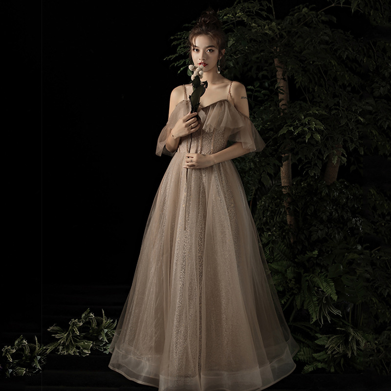 

Champagne Spaghetti Sexy Evening Party Dress Sequins Formal Exquisite Dress Women Full Length Prom Gown A-Line Oversize 3XL