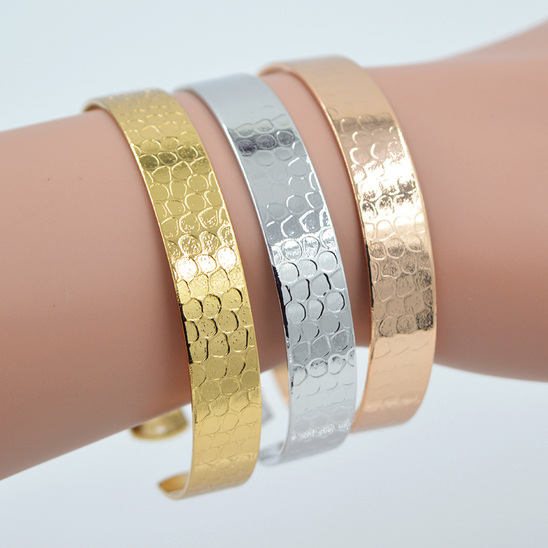 

ZEADear Jewelry Unique Jewelry Cuff Bracelets Dubai Bangles For Women Exquisite Copper Scale For Party Findings