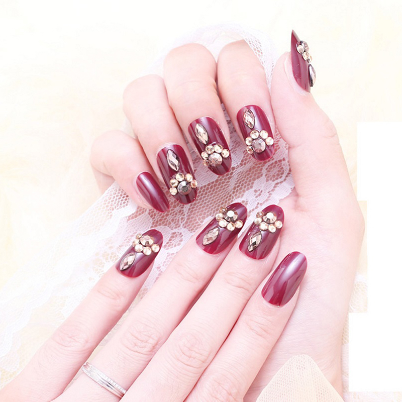 

24Pcs/box Wedding Shining Rhinestone False Nails Bride Short Fake Nails, As shown