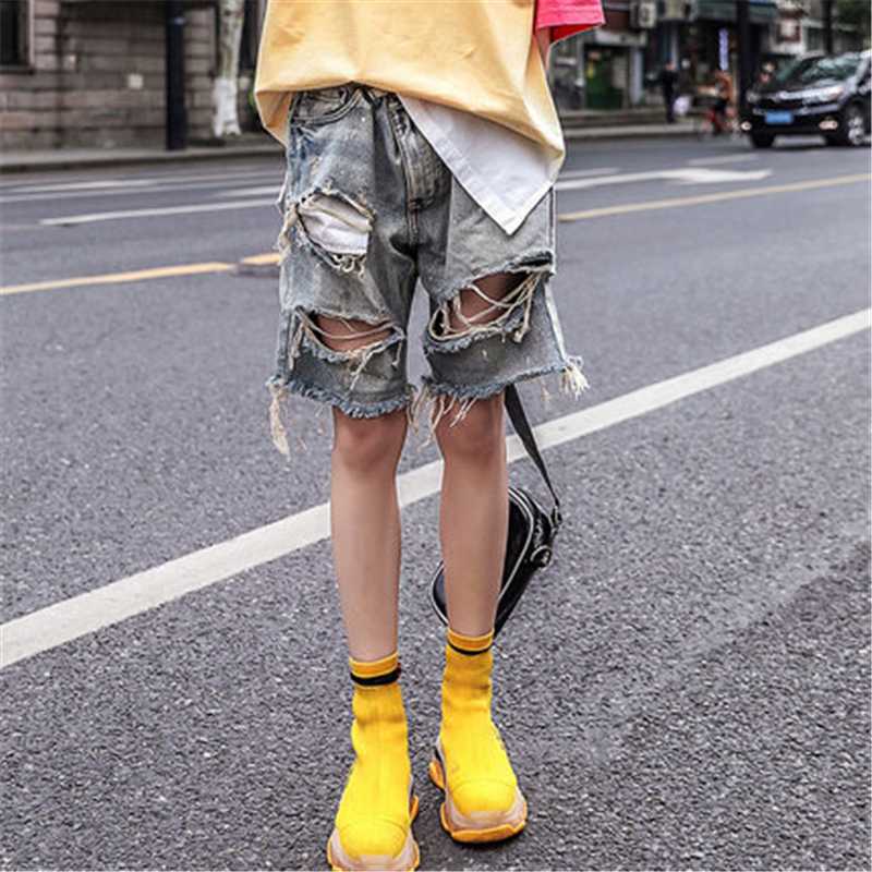 

Shorts women high waist 2020 summer new Korean style loose design sense hot Shorts straight denim ripped trend M80