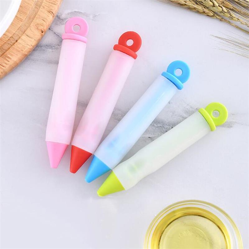 

Silicone Food Write Pen Chocolate Decorating Tools Cake Mold Cream Icing Piping Pastry Kitchen Accessories with 4 Nozzles