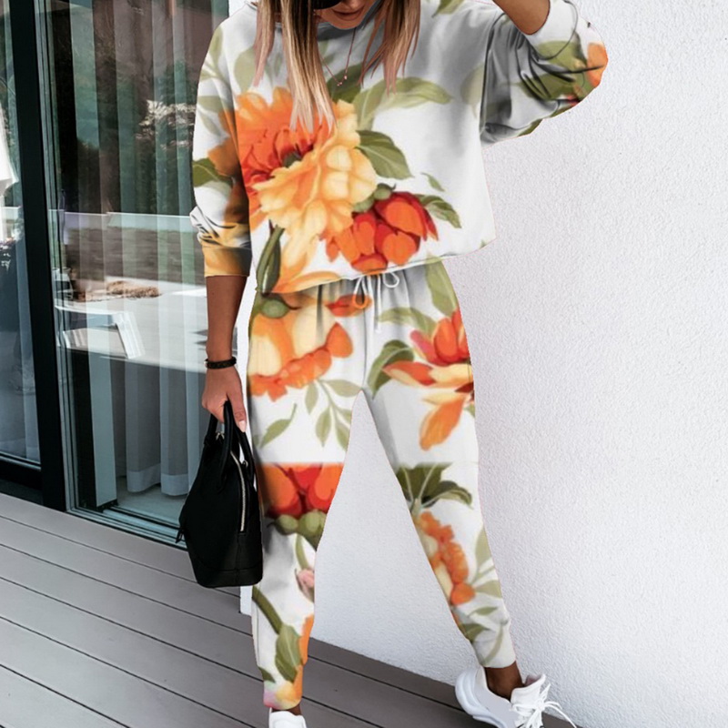 

VERTIVE Women Print Floral Sports Set Sweatshirt Two Piece Set Loose Round Neck Top Drawstring Loose Pants Casual Wear Suit