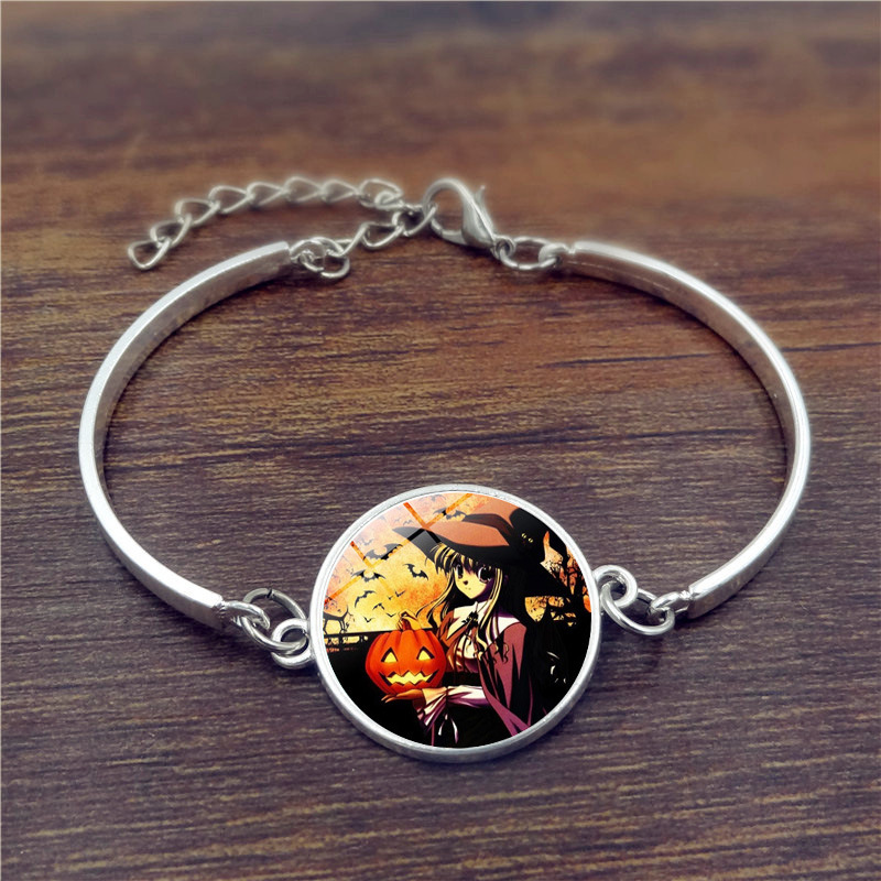 

2020 Fashion Halloween Glass Dome Bat Moon Pattern Bracelet Simple Hook Silver Color Bracelet for Men Women Holiday Jewelry Gift