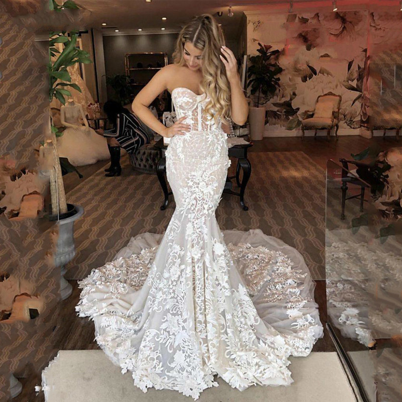 

Mermaid Wedding Dress Sweetheart Bride Dress Appliqued With Flowers Lace Boho Wedding Gown Vestidos De Novia, White