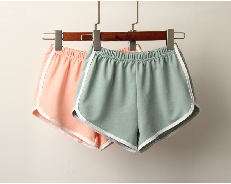 

hot sale Sports Shorts Women Summer 2020 New Candy Color Anti Emptied Skinny Shorts Casual Lady Elastic Waist Beach Correndo Short Pants, Green