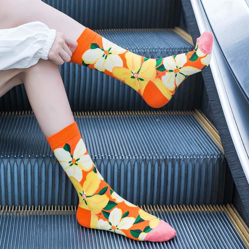 

Creative Fashion Long women Socks Happy Male Cotton hit hop Socks men quality Funny streetwear Harajuku Kawaii painting