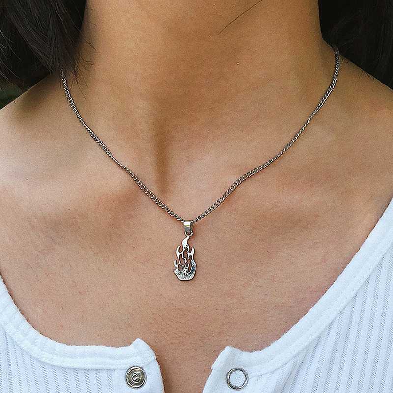 

Simple Creative Burning Flame Fire Pendant Necklace Women Vintage Temperament Geometric Clavicle Necklace Jewelry Kolye Gift