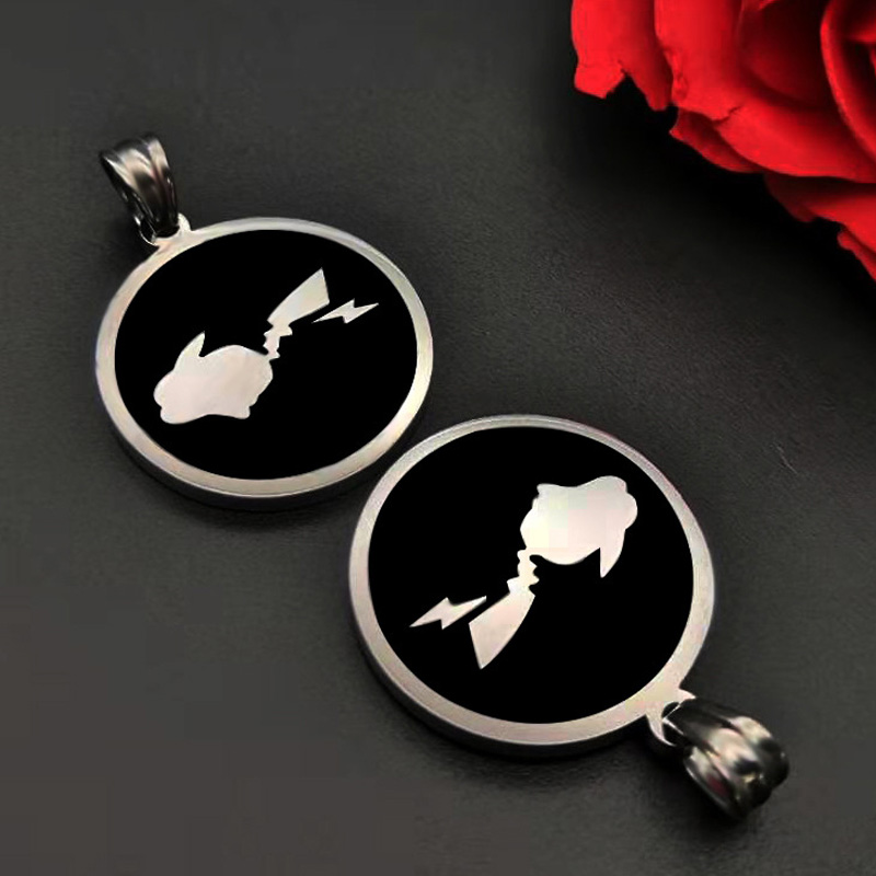 

Round pendant black necklace men stainless steel fashion necklace chain wholesale jewelry on the neck gifts for male accessories