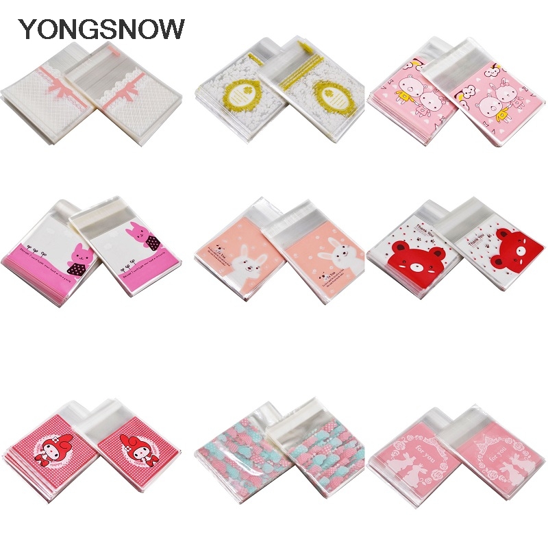 

7x7cm Small Cute Cartoon Plastic Bags Candy Biscuits Snack Baking Package Bag Wedding Gift Bag Christmas Festival Party Supplies
