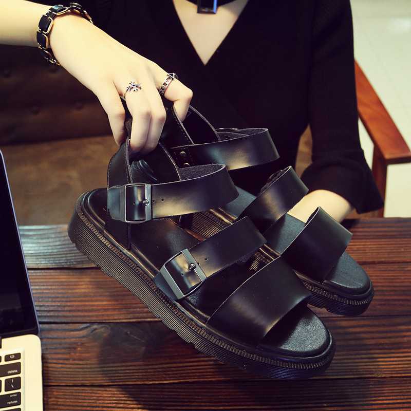 

2020 Summer Genuine Leather Sandals Men Fashion Platform Quality Gladiator Beach Sandals Slippers Size 35- 45 Casual Men, Black