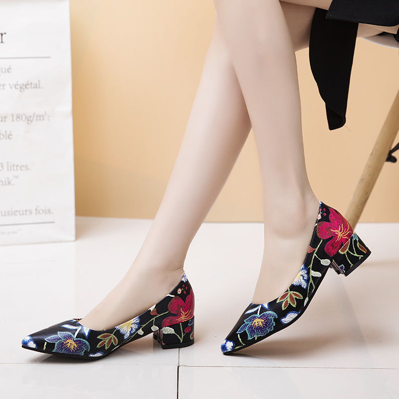 

2020 Fashion printing new women's pumps high-heeled pumps sexy Pointed Plus Size Women's high-heeled Wild Single shoes