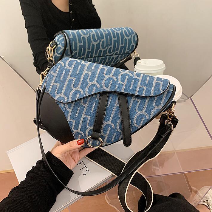 

Factory women handbag street trend printed canvas shoulder bag contrast leather shoulders messenger bags flip printeds leathers fashion handbags