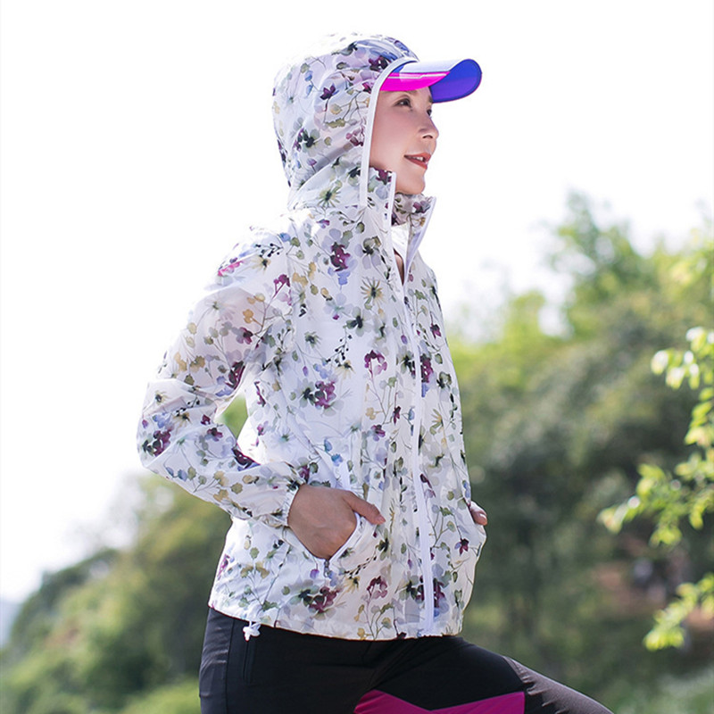 

Outdoor Thin Skin Sunscreen Clothes Women Floral Ultra-thin Breathable Windbreaker UV-proof Air-conditioned Shirt Top, Floral orange
