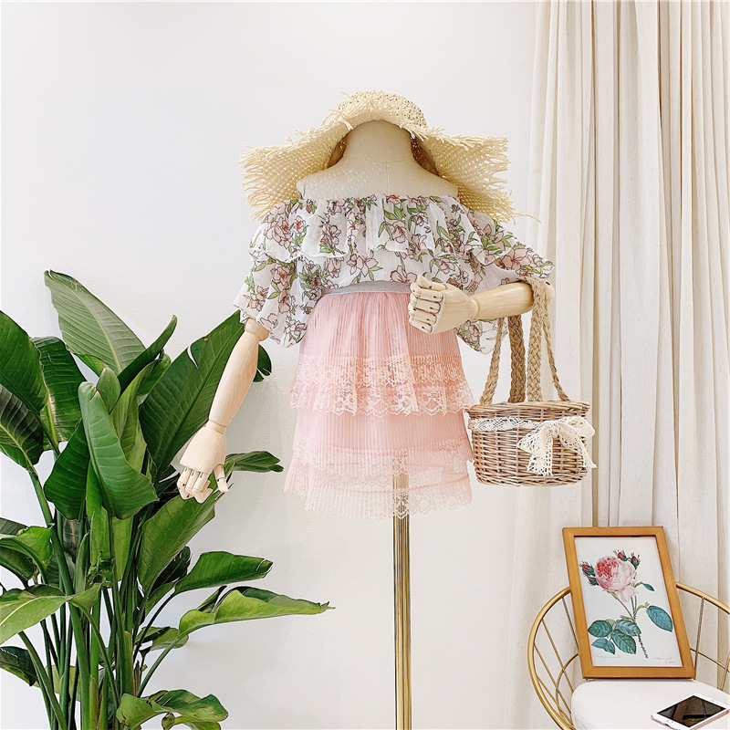 

2020 Summer New Arrival Girls Fashion Flroal 2 Pieces Suit Floral Blouse+lace Skirt Girls Ruffle Outfits, Pink