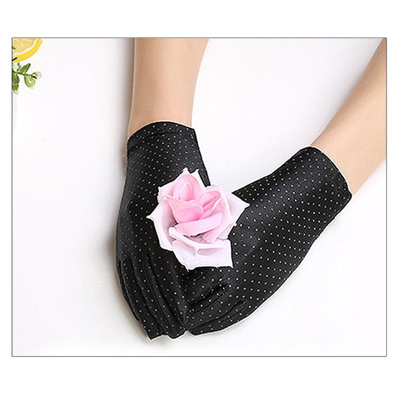 

2020 New Arrival Cotton Summer Women Driving Sun Protection Wrist Gloves Mittens Dot Elastic Gloves
