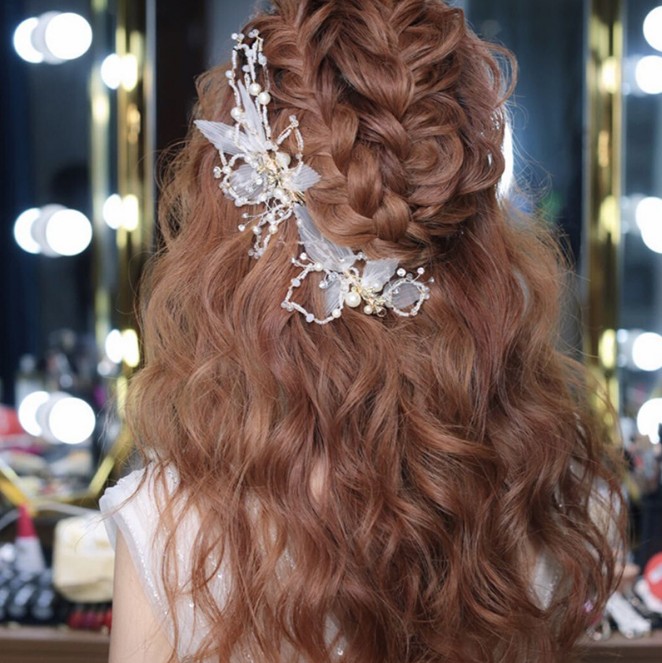 

1 pair Korean crystal flower beaded bride hair headdress flower jewelry studio modeling wedding accessories hair clips