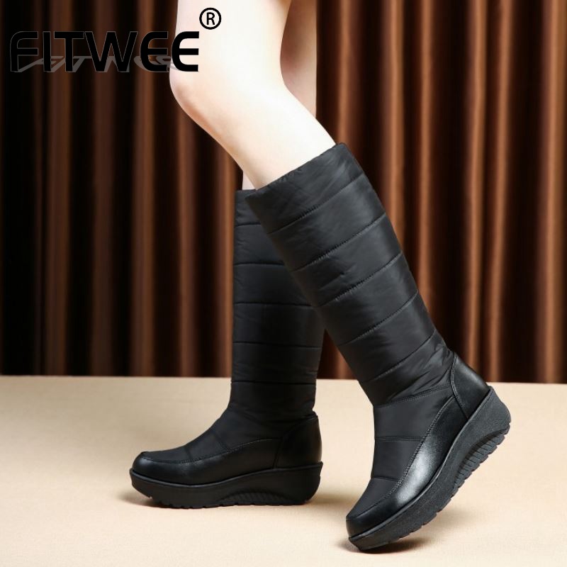 

FITWEE Ladies Knee High Snow Boots Keep Warm Fur Boots Wedges Metal Decoration Rhinestone Footwear Size 35-44, Black