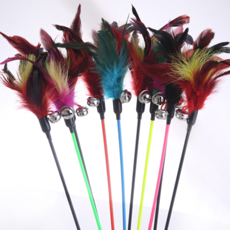 

1PC Hot Sale Cat Toys Make A Cat Stick Feather With Small Bell Natural Like Birds Random Color Black Coloured Pole