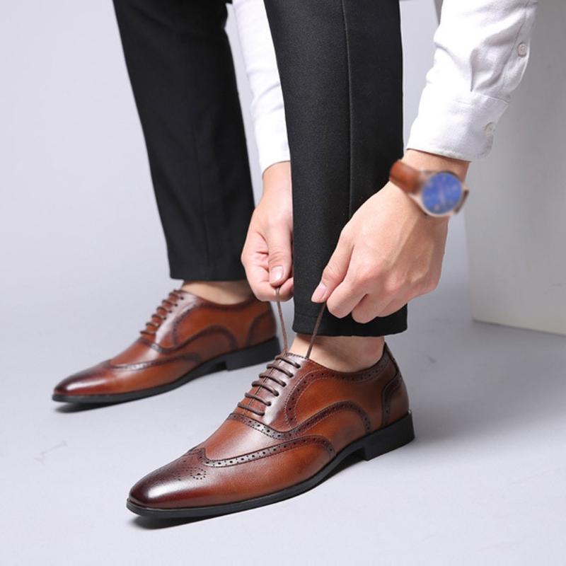 

New Arrival Retro Bullock Design Men Classic Business Formal Shoes Pointed Toe leather shoes Men Oxford Dress Size 38-48, Bw