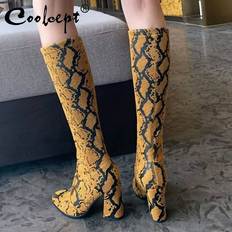

Coolcept 2020 Fashion Snakeskin Pu Leather Knee High Boots Sexy Pointed Toe Square High Heel Autumn Women Shoes Size 34-43, Beige