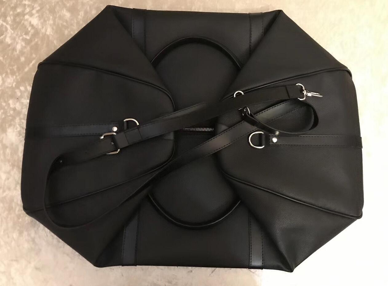 

2019 new fashion men women travel bag duffle bag, brand designer luggage handbags large capacity sport bag 54CM
