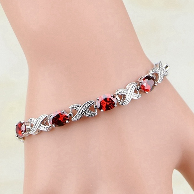 

New 12 Colors Female Beautiful Bracelet Chain Colorful Austrian Crystal Fashion Heart Chain Bracelet Wholesale