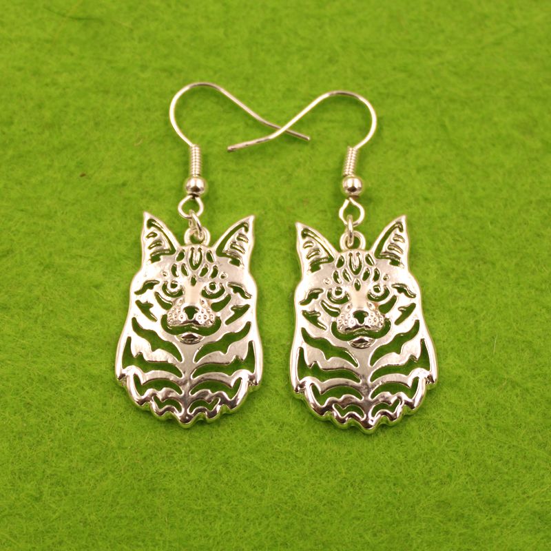 

2020 Maine Coon Cat Cute Animal Pendant Drop Earrings Golden Kawaii Summer Modern Jewelry For Women Girls Woman Ladies
