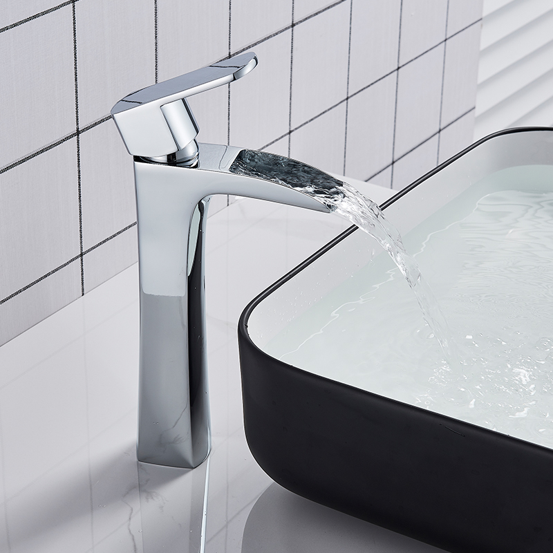 

Chrome Waterfall Basin Faucet Single Handle Hot Cold Water Mixer Tap Deck Mounted Bathroom Basin Faucet Torneira